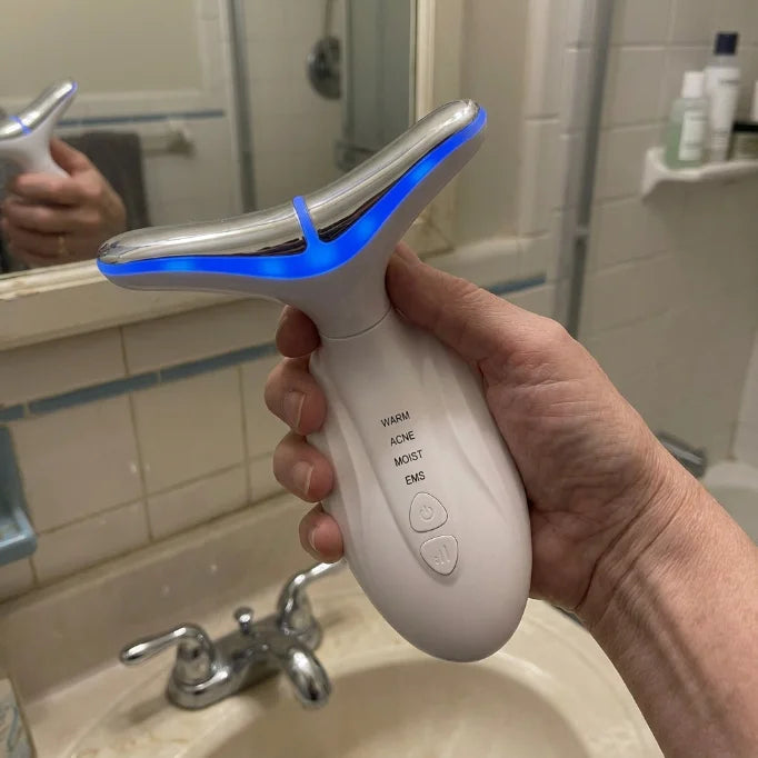 Customer using Foldevra